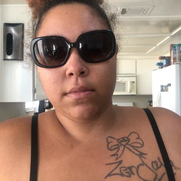 Coach tortoise sunglasses - Picture 2 of 10